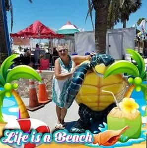 Meet your Posher, Deborah